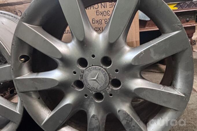 Mercedes, aliaj ușor