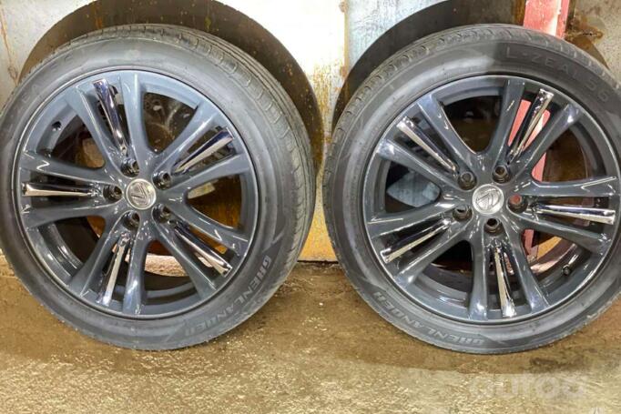 Lexus, light alloy