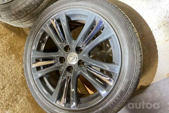 Lexus, light alloy