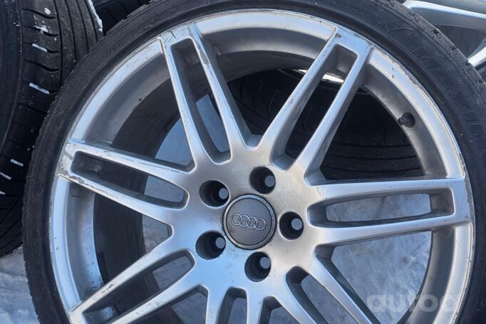 Audi, light alloy