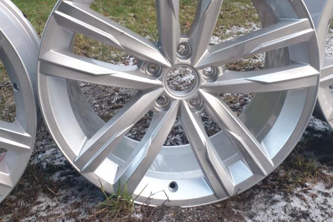 Turkey, Легкого сплава