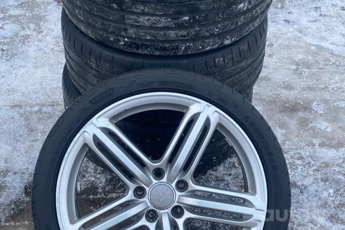 Audi, Легкого сплава