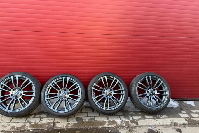 Bmw Style 403m, Легкого сплава