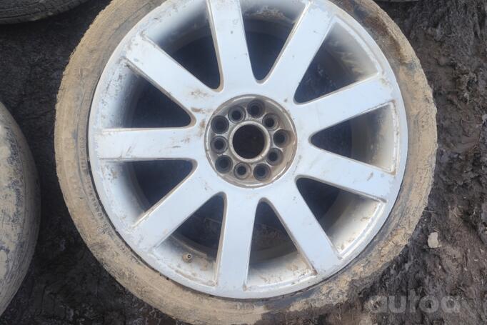 Made in Italy NOT ORIGINAL EQUIPMENT”, aliaj ușor