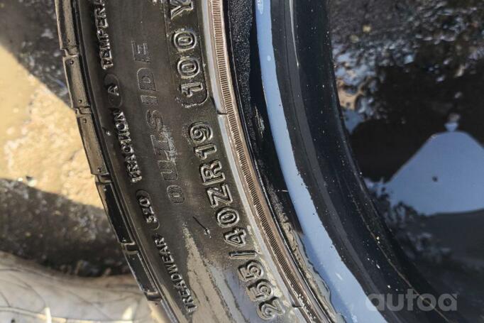 Mercedes, aliaj ușor