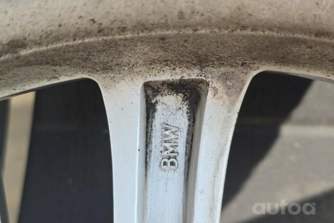 Bmw, light alloy