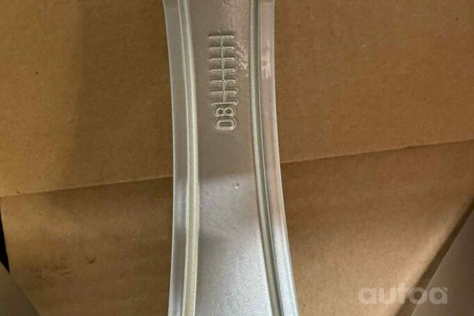 Bmw, light alloy