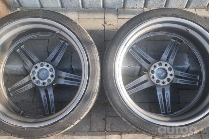 Lorenzo, light alloy