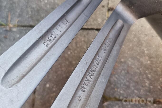 Lorenzo, light alloy