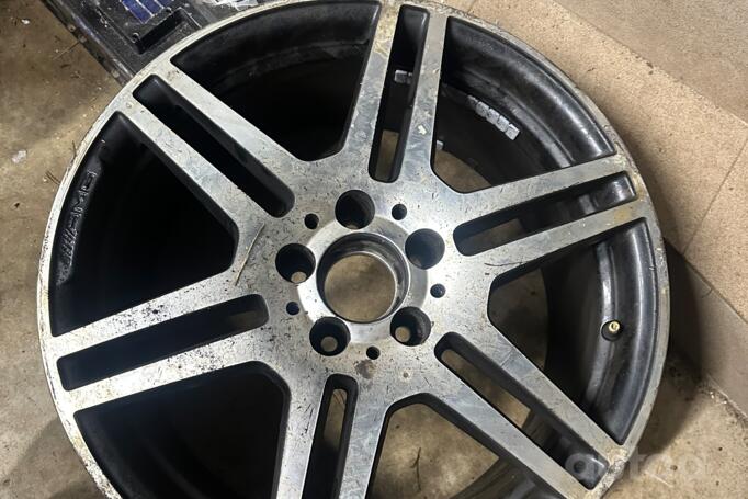 Mercedes, light alloy