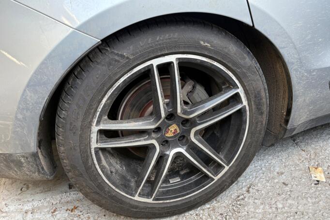 Porsche, aliaj ușor