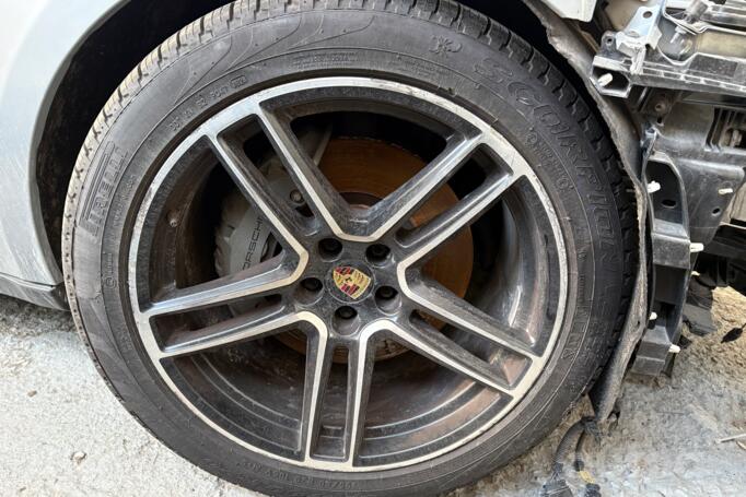 Porsche, aliaj ușor