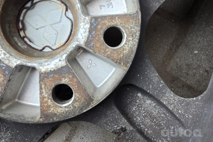 Mitsubichi, Легкого сплава