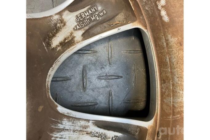 BMW, Легкого сплава