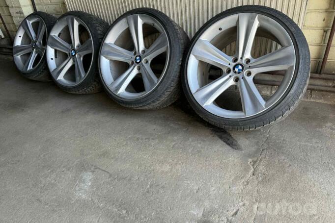 Bmw, light alloy