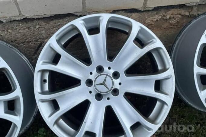 Mercedes, aliaj ușor