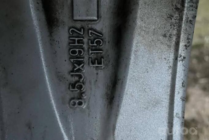 Mercedes, aliaj ușor