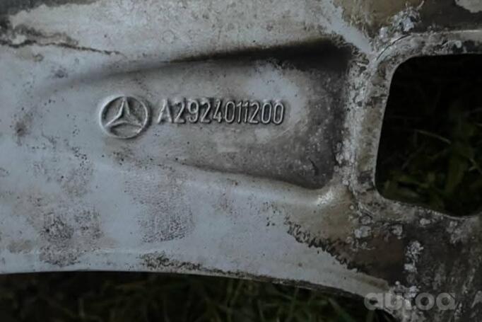 Mercedes, aliaj ușor