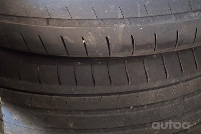 Peugeot 3008, aliaj ușor