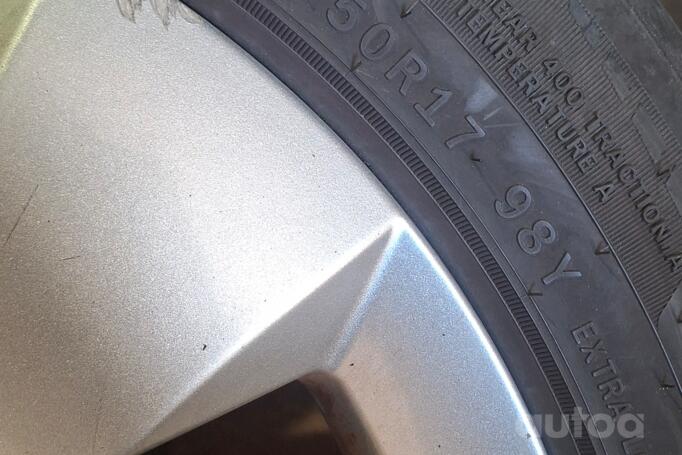 Peugeot 3008, aliaj ușor