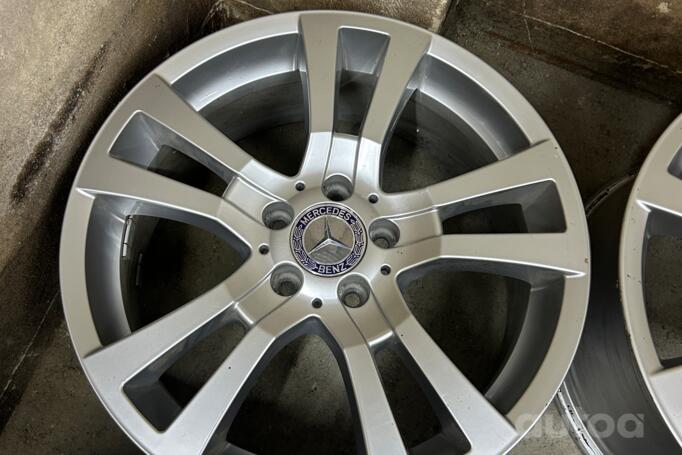 Mercedes, aliaj ușor