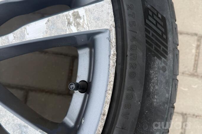 BMW, light alloy