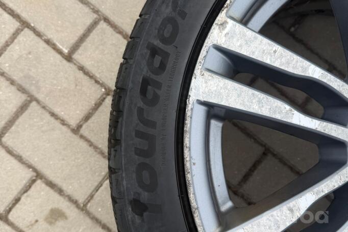BMW, light alloy