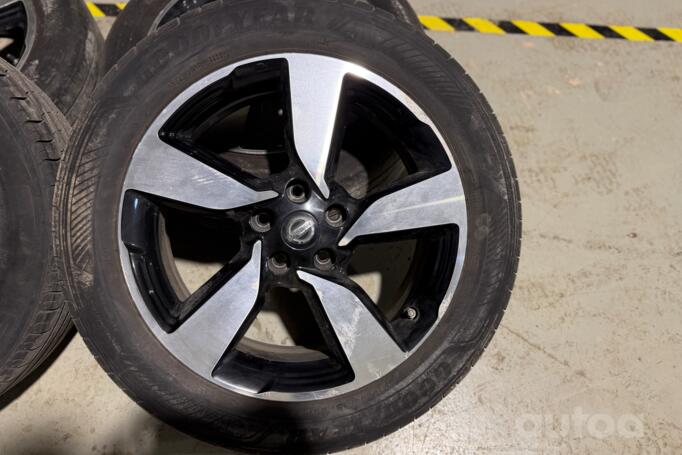 Nissan, light alloy
