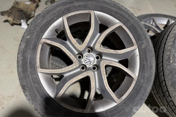 Volvo, light alloy