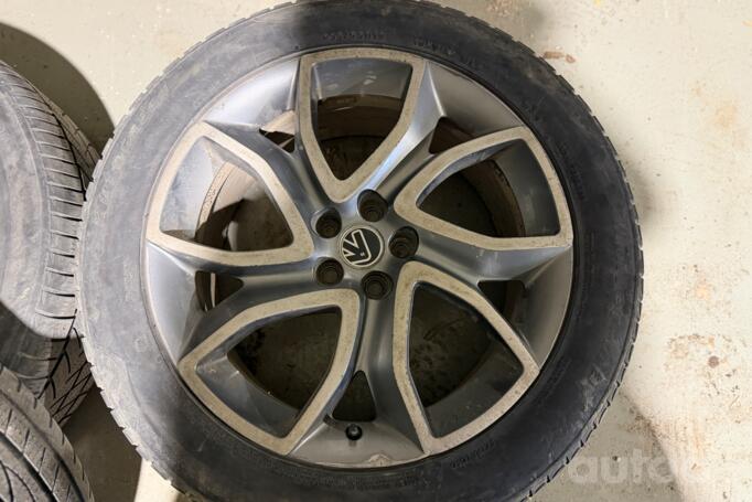Volvo, light alloy