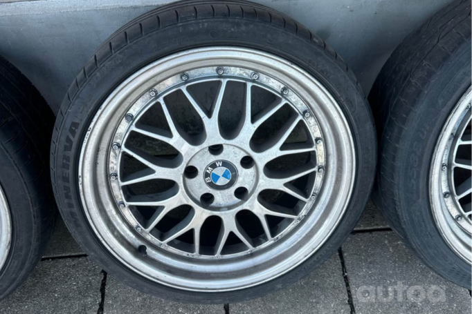 Bmw, light alloy