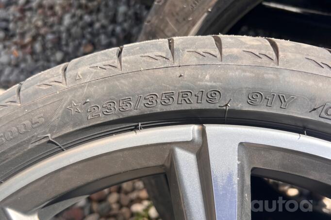 Bmw, light alloy
