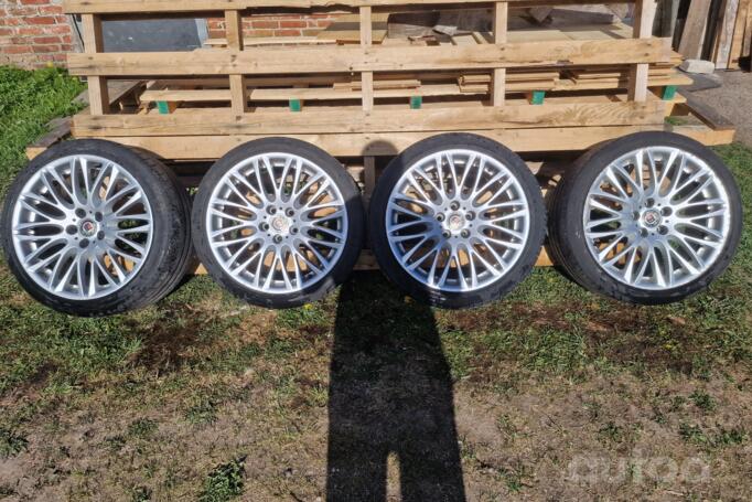 Bmw, light alloy