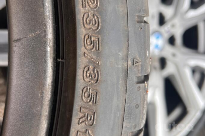 Bmw, light alloy