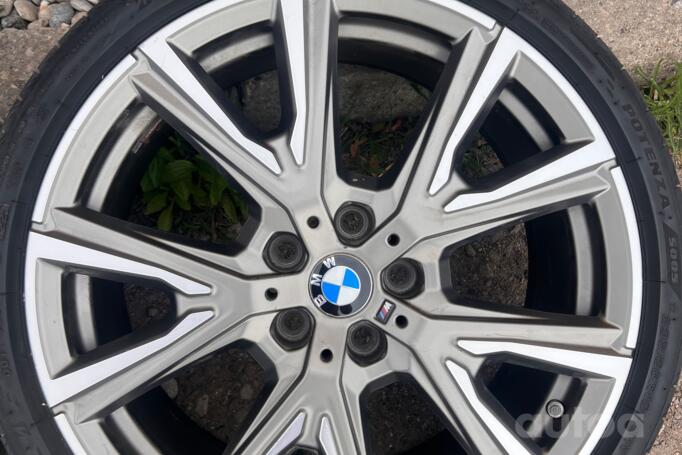 Bmw, light alloy