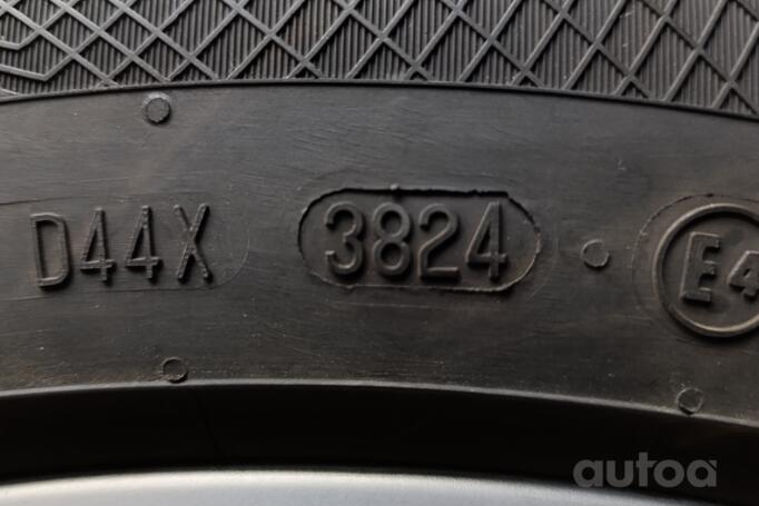 Audi, aliaj ușor