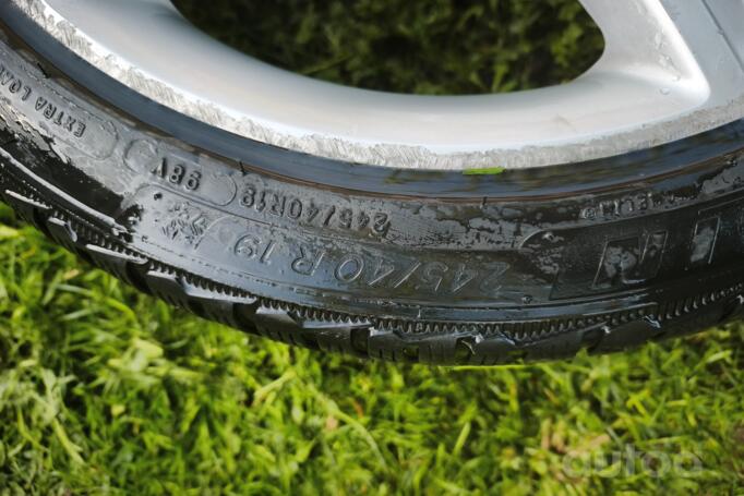 Mercedes, light alloy