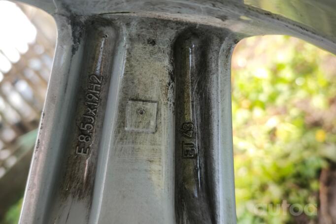 Mercedes, light alloy