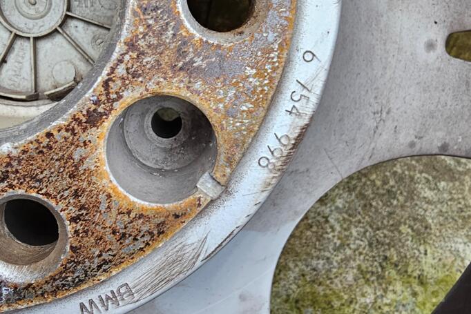BMW, light alloy