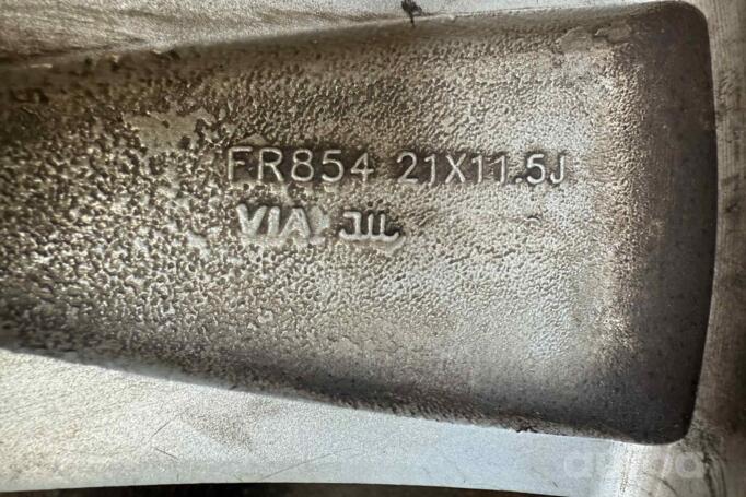 Bmw, light alloy