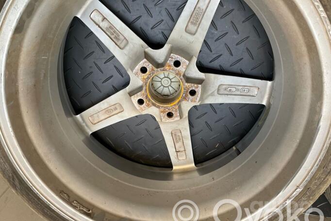 STR Racing, light alloy