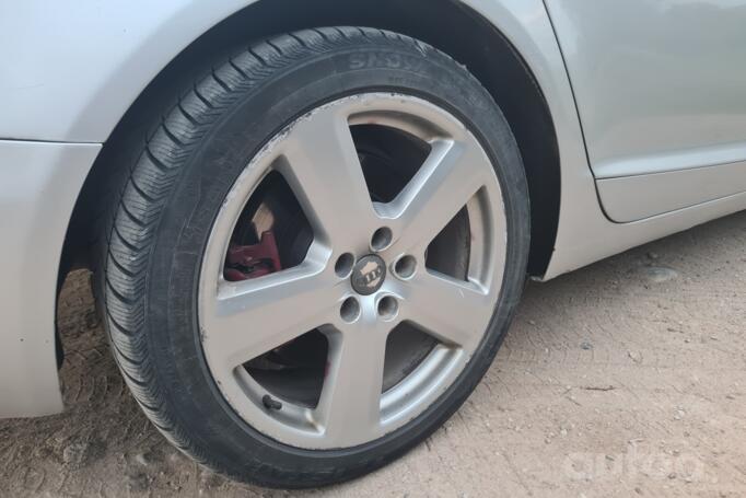 AUDI, light alloy