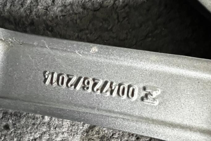 Audi, aliaj ușor
