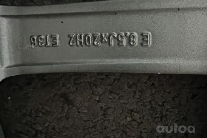 Audi, aliaj ușor