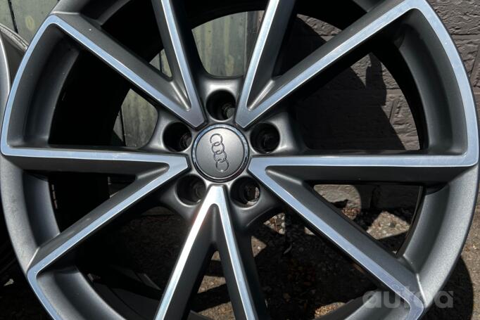 Audi, aliaj ușor