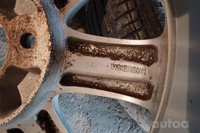 MITSUBISHI, aliaj ușor