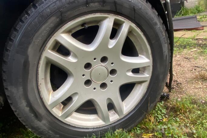 Mercedes, light alloy