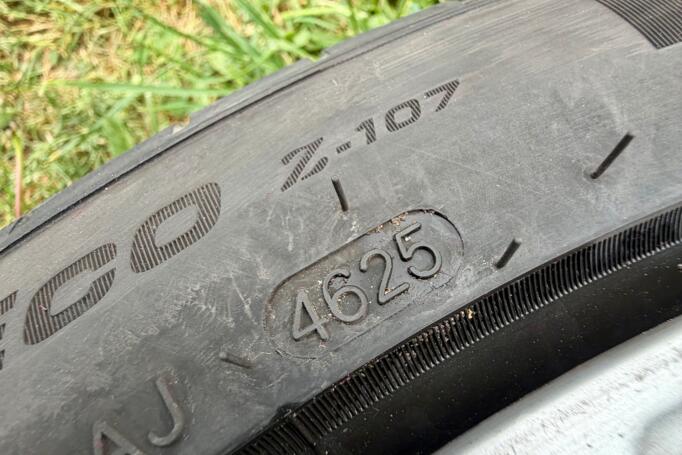 Audi, aliaj ușor
