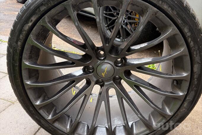 Breyton, light alloy