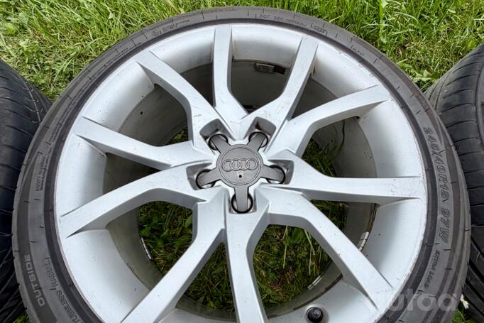 Audi, light alloy